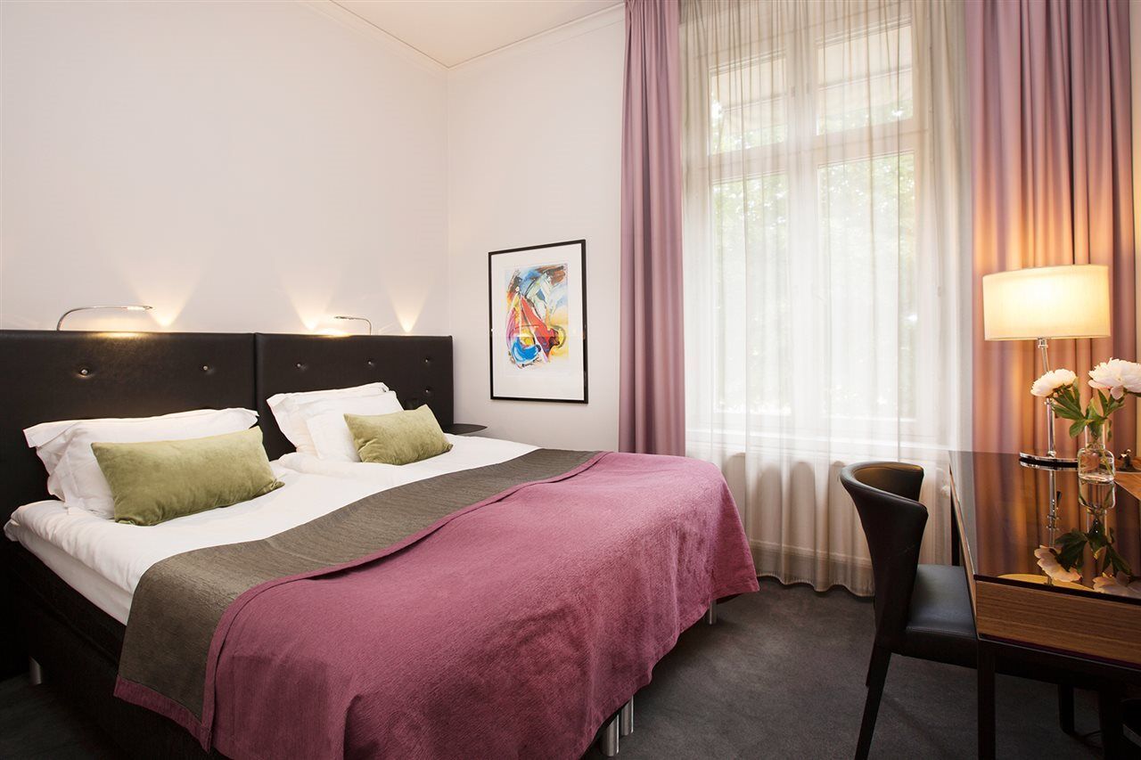 Elite Plaza 4*