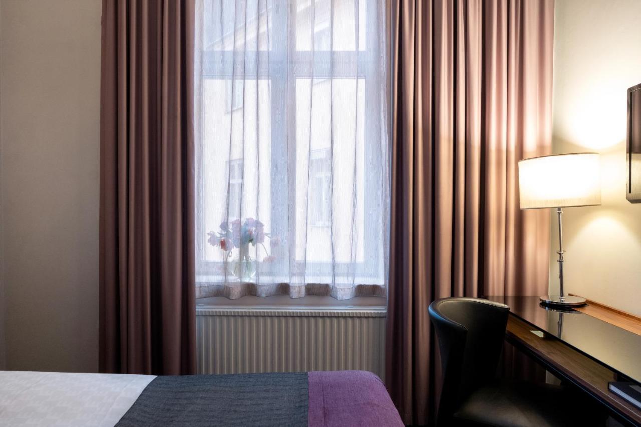 Elite Plaza Hotel