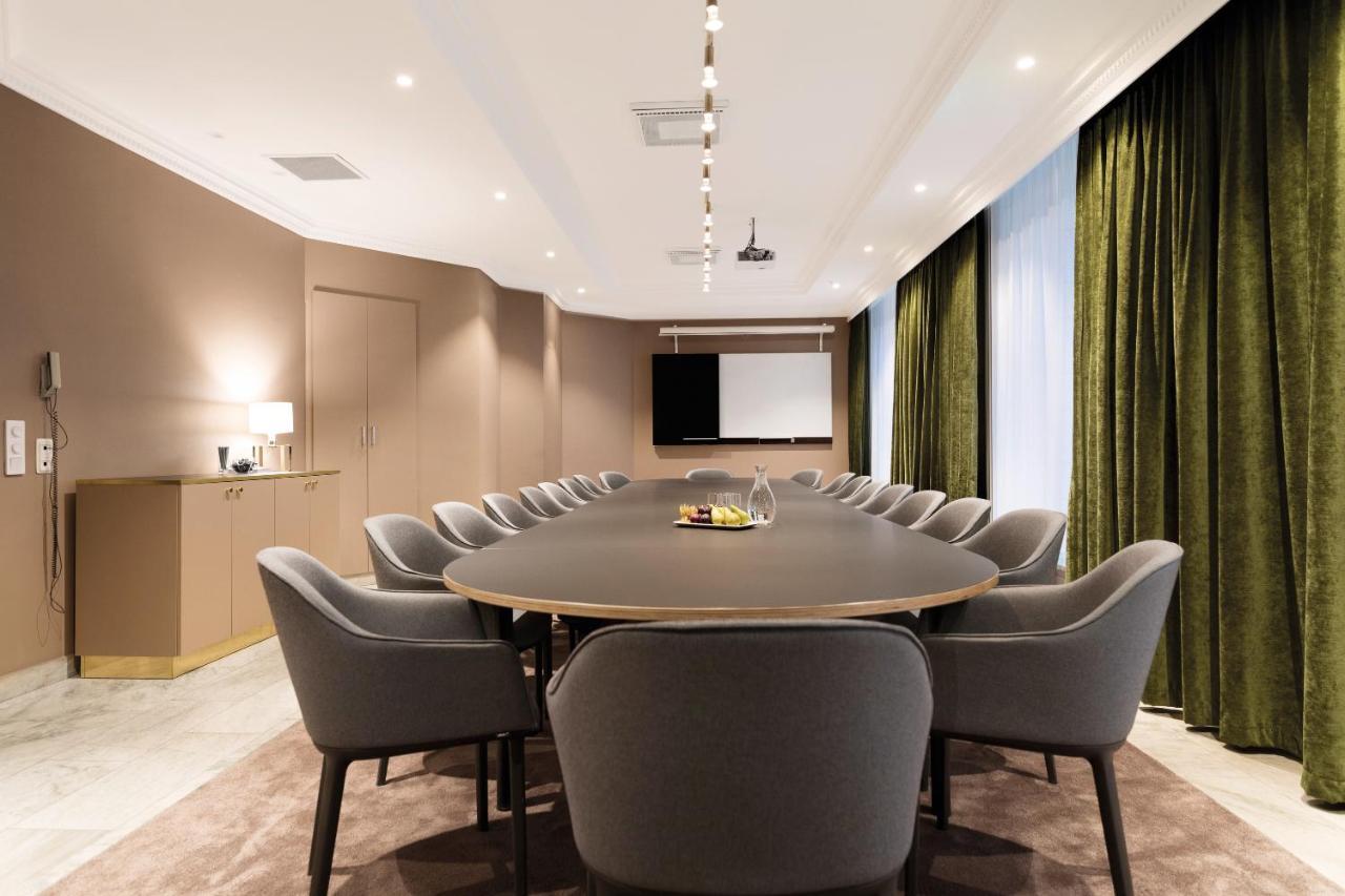 Elite Plaza Hotelli 4*