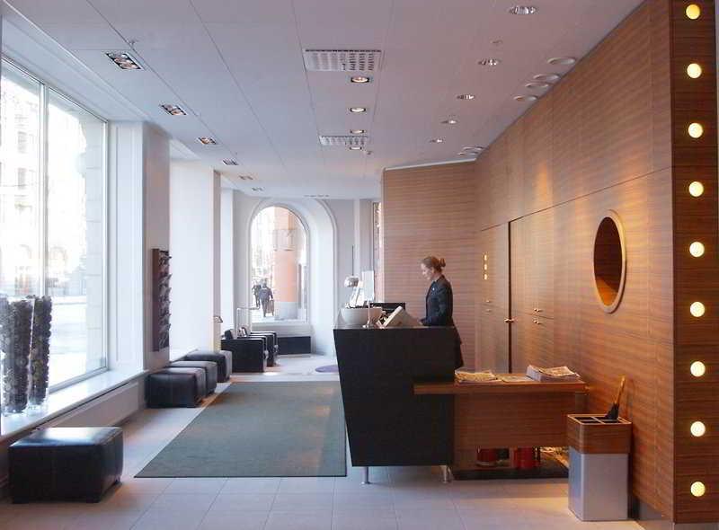 Elite Plaza Hotelli 4*